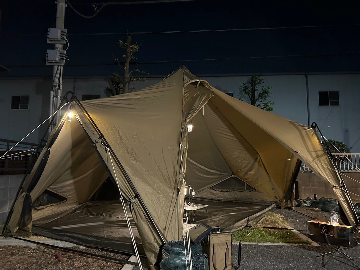 b8311903e97966057a5c6d061d7c41