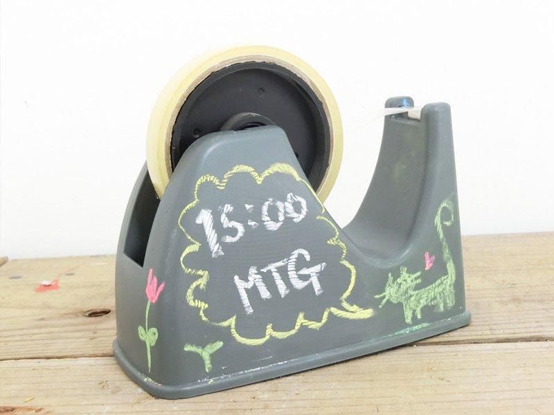 塗った所が黒板になる水性塗料 チョークボードペイント 【セサミ