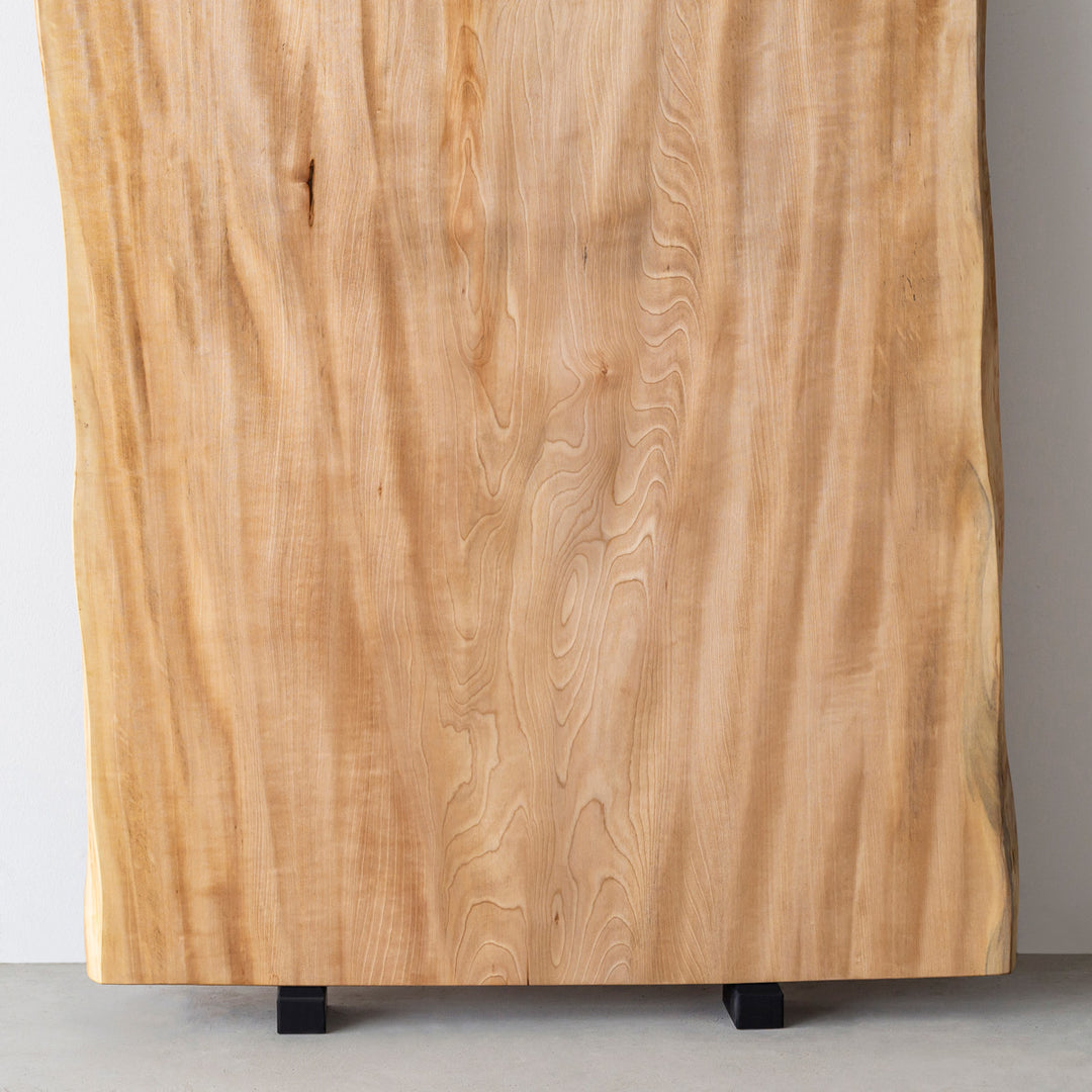 厳選一枚板 / トチ #0013 水面のような模様が美しいテーブル天板 1800