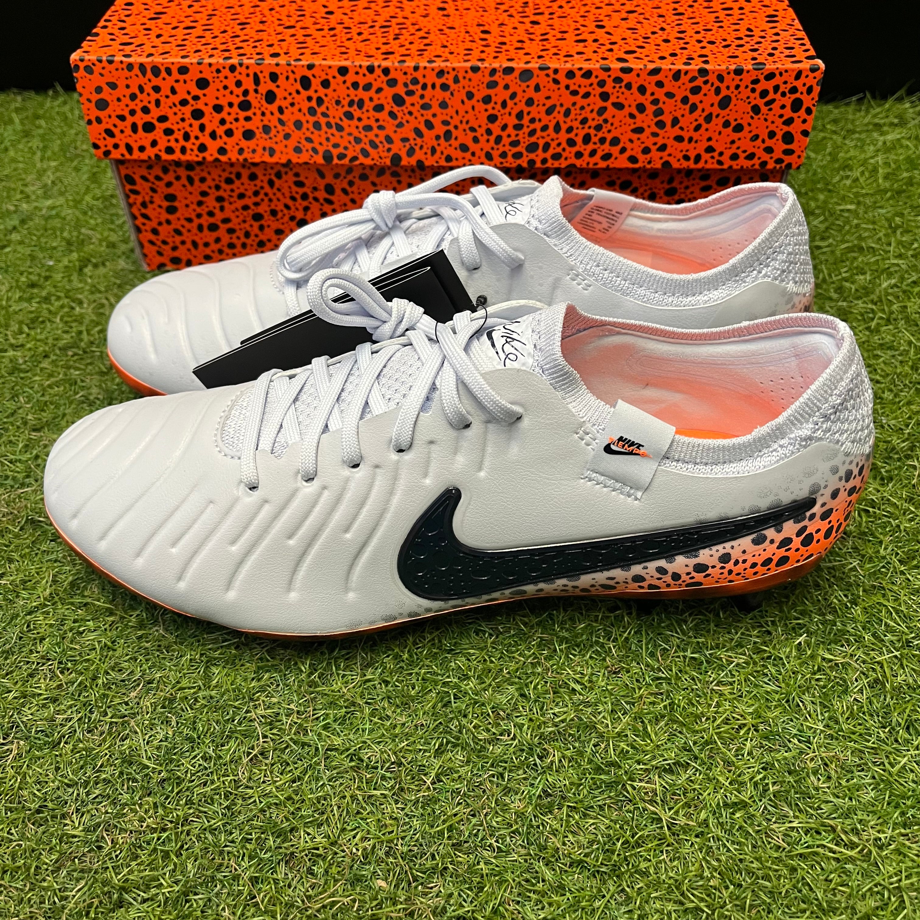 日本未発売 ティエンポレジェンド 10 エリート AG HF4829 900 Tiempo