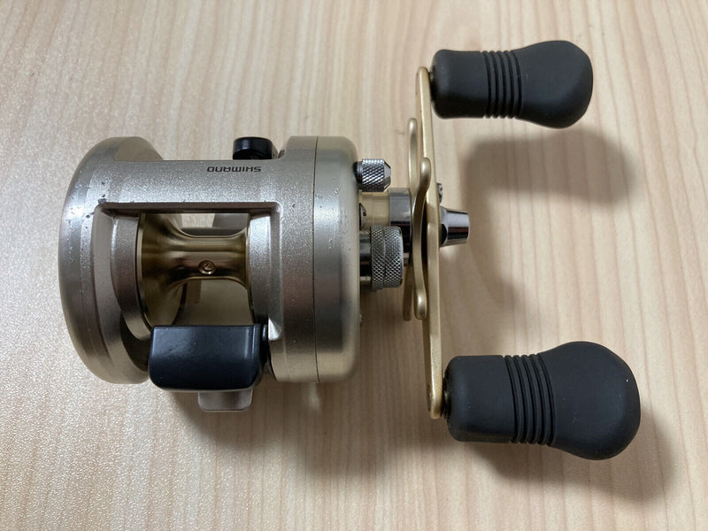 Shimano Baitcasting Reel AXIS 100 Version2 Right 5.8:1 Fishing Reel IN