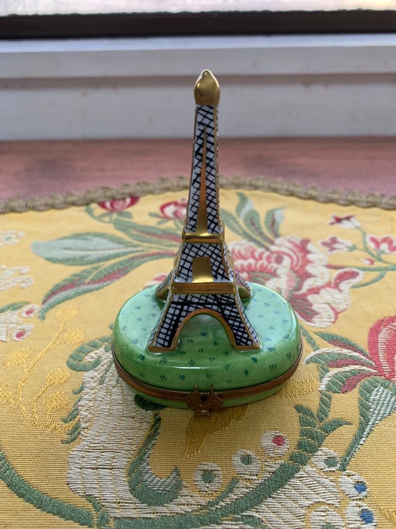 リモージュボックス　フランス製　エッフェル塔の小物入れやっぱり可愛いです！ フランス・パリ – ショップリモージュ