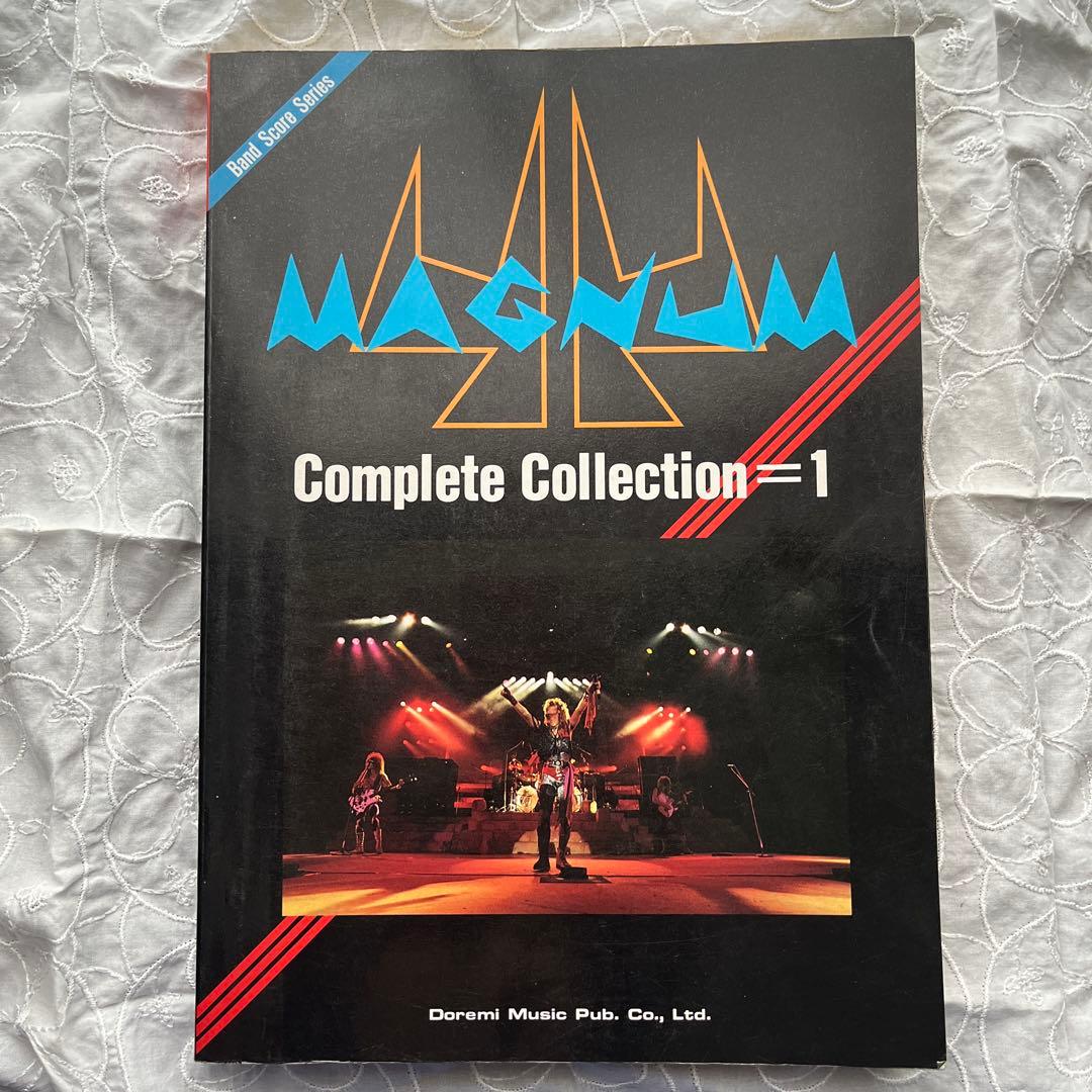 アート・デザイン・音楽 MAGNUM Complete Collection = 1 MAGNUM MAGNUM 増補改訂版｜青幻舎 SEIGENSHA Art Publishing, Inc.
