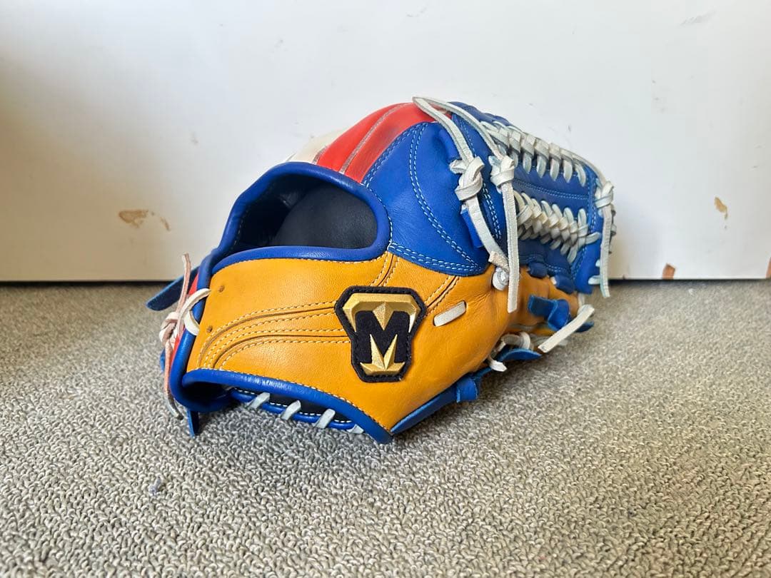 【美品・早い者勝ち！2万START】ミツワタイガー限定軟式グラブ 美品・早い者勝ち！2万START】ミツワタイガー限定軟式グラブ