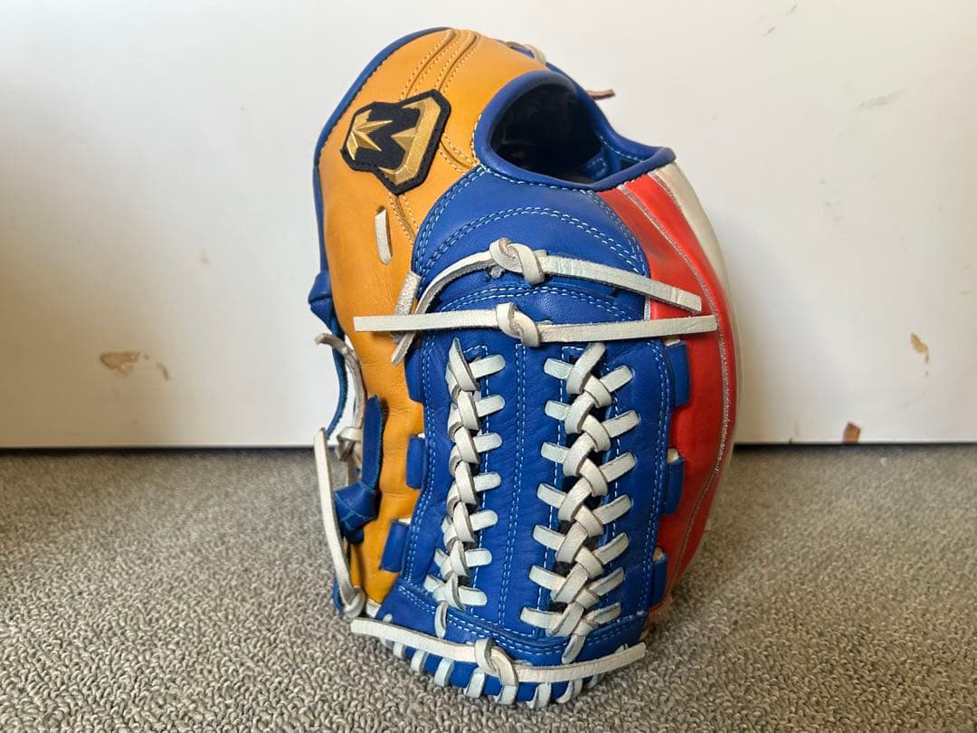 美品・早い者勝ち！2万START】ミツワタイガー限定軟式グラブ