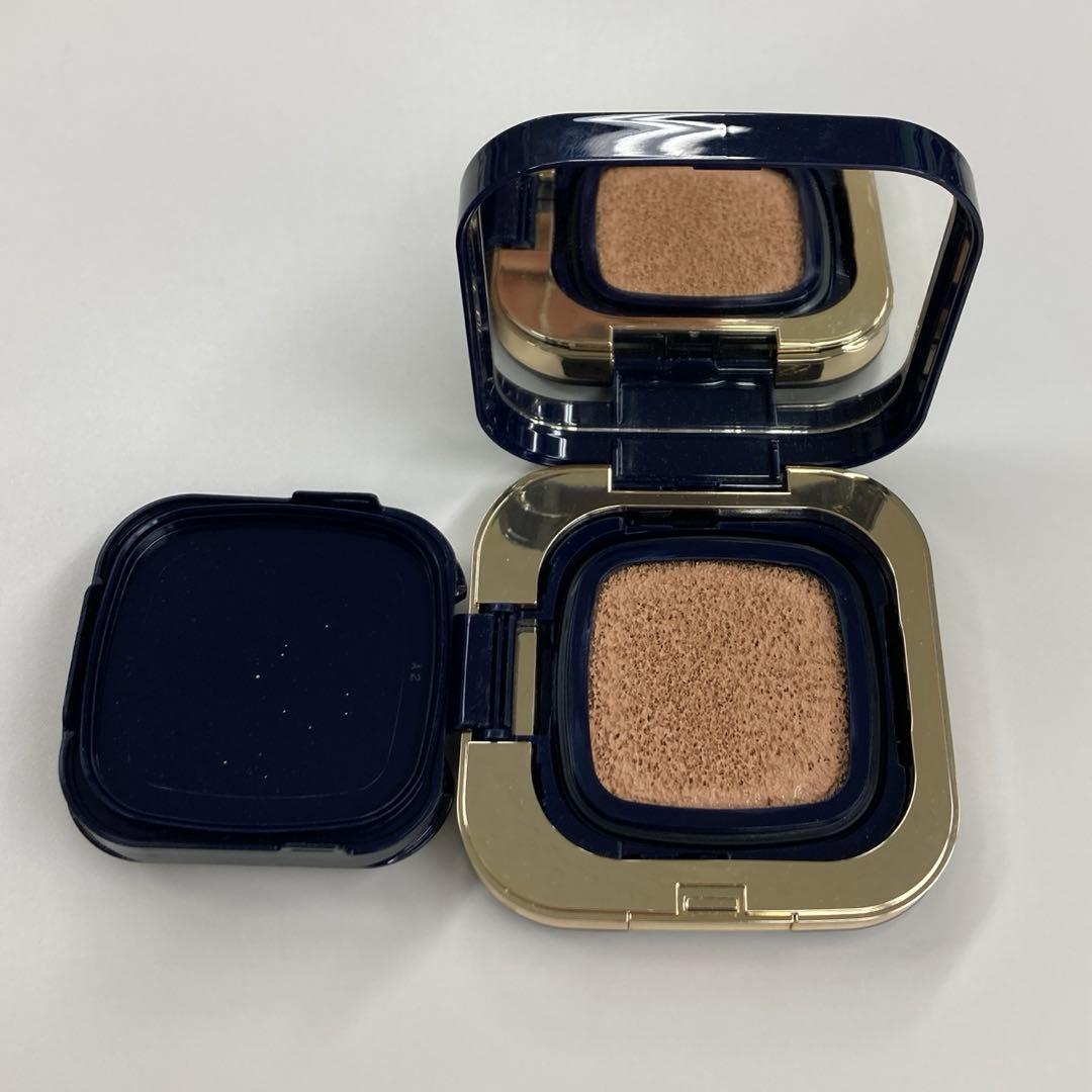 【クレ・ド・ポー ボーテ】クレド　タンクッションエクラ ルミヌ オークル20 タンクッションエクラ ルミヌ / クレ・ド・ポー ボーテ(クッション