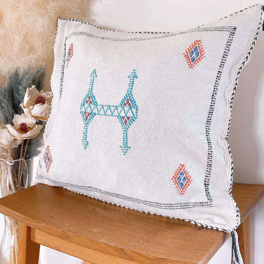 モロッコ製 カクタスシルク サブラ クッションカバー 約44×50cm モロッコ カクタスシルク サブラ クッションカバー 100 | Boawid