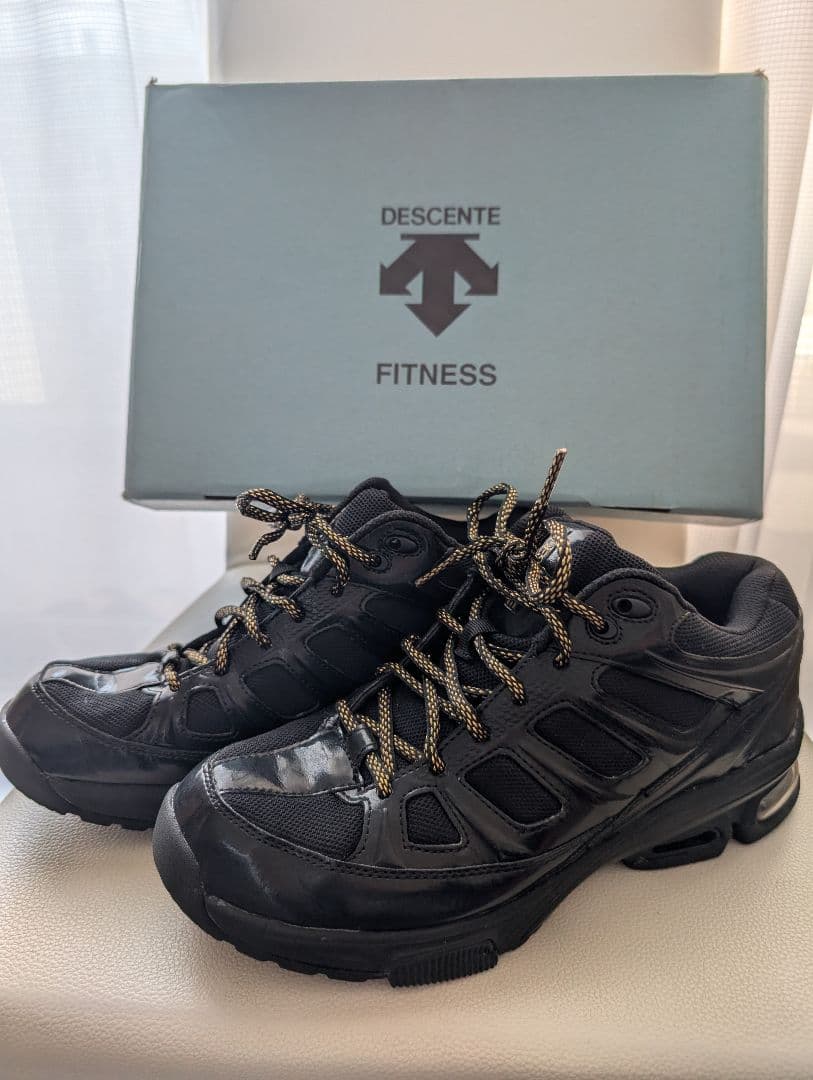 デサント フィットネスシューズ D-F-ZERO 27cm BLACK/GOLD DESCENTE（デサント） フィットネスシューズ D-F-ZERO DP1UJB00