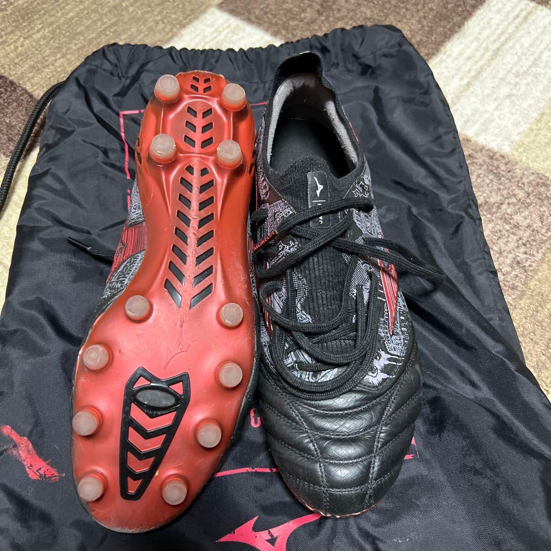 ミズノ　モレリアneo IIIβ セルヒオ・ラモス セルヒオ・ラモス選手着用の限定モデル 「MORELIA NEO III SR4 JAPAN