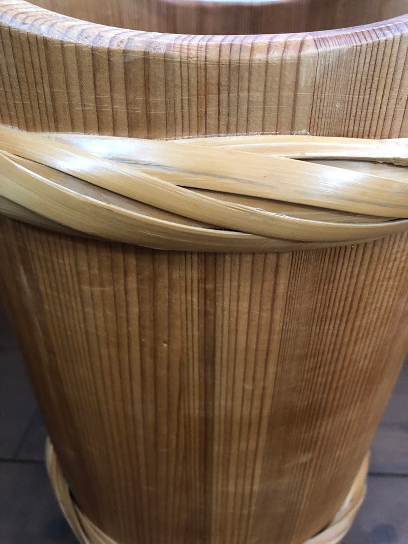 伝統工芸 天然秋田杉 傘立て B級品の通販はau PAY マーケット - 輸入