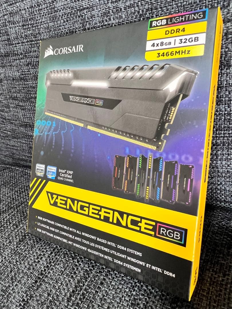 メモリー CORSAIR VENGEANCE RGB DDR4 32GB 3466MHz VENGEANCE® RGB RT 32GB (2 x 16GB) DDR4 DRAM 3200MHz C16 Memory Kit