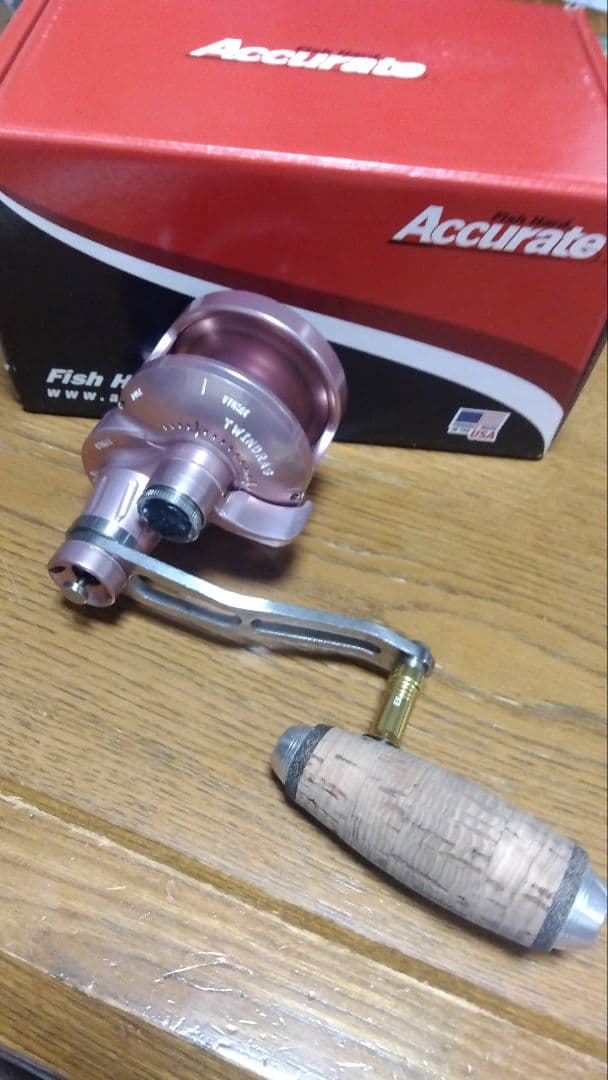 アキュレート Valiant 500NL（左ハンドル） ピンク 徳島 ダブルアール 通販 アキュレイト ACCURATE アキュレート リール