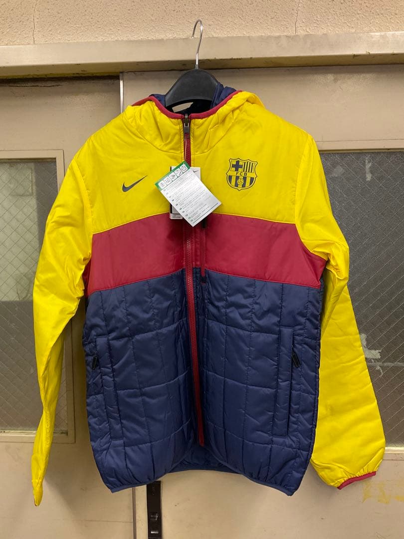 Nike FCバルセロナ キルティングジャケット c2340】Nike ナイキ FC バルセロナ レディース メンズ キルティング