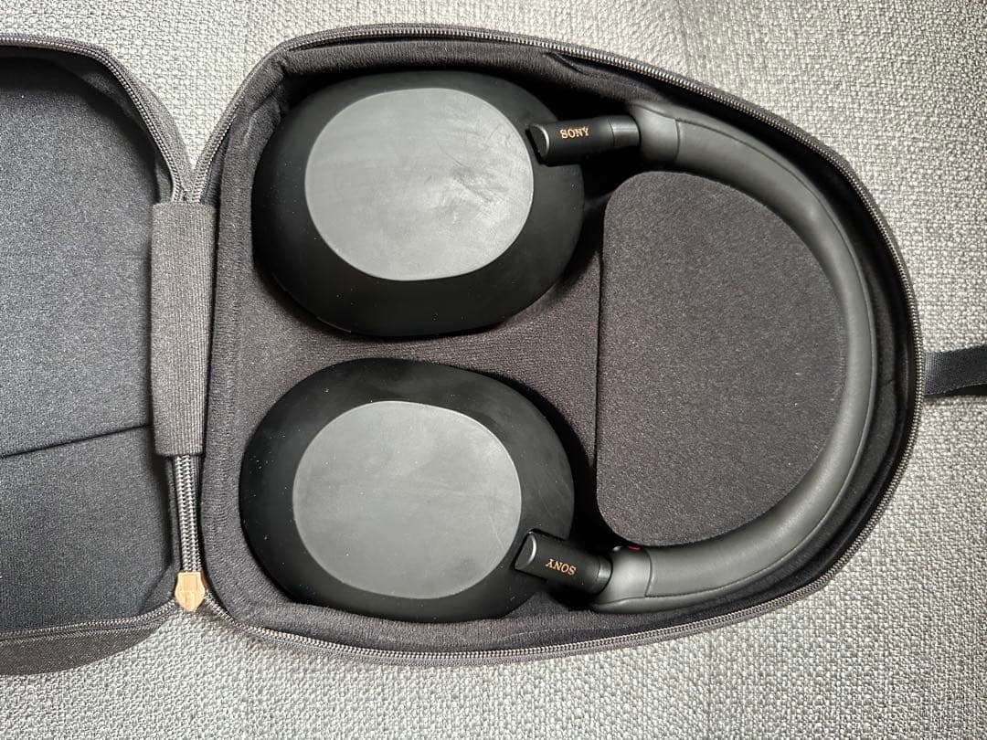 Sony WH-1000XM5ブラック Sony WH-1000XM5 Wireless Noise Canceling Over-Ear Headphones