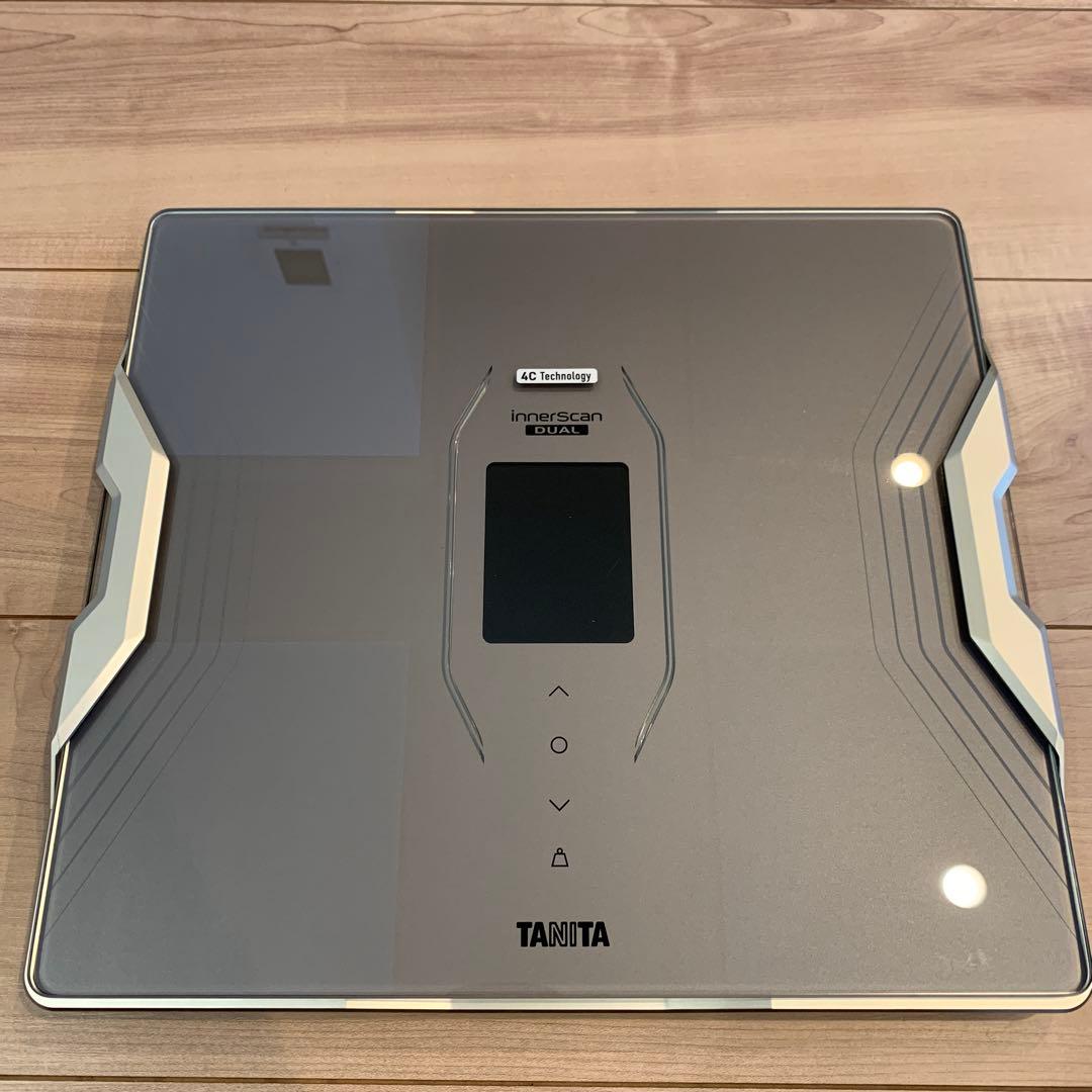タニタ 体組成計 インナースキャンデュアル RD-917L グレイッシュゴールド Amazon.co.jp: RD-917L(グレイッシュゴールド) 体組成計 インナー