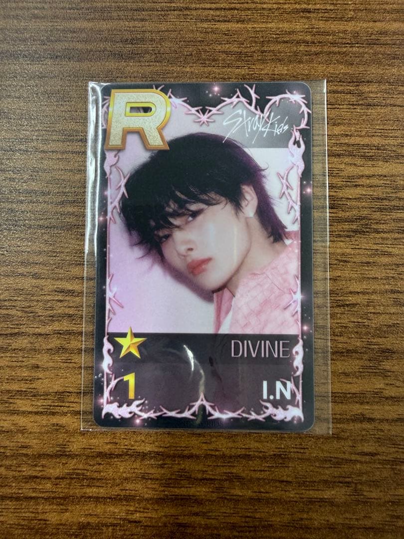 SSJYP アイエン 韓国popup リアルカード トレカ スキズ - メルカリ