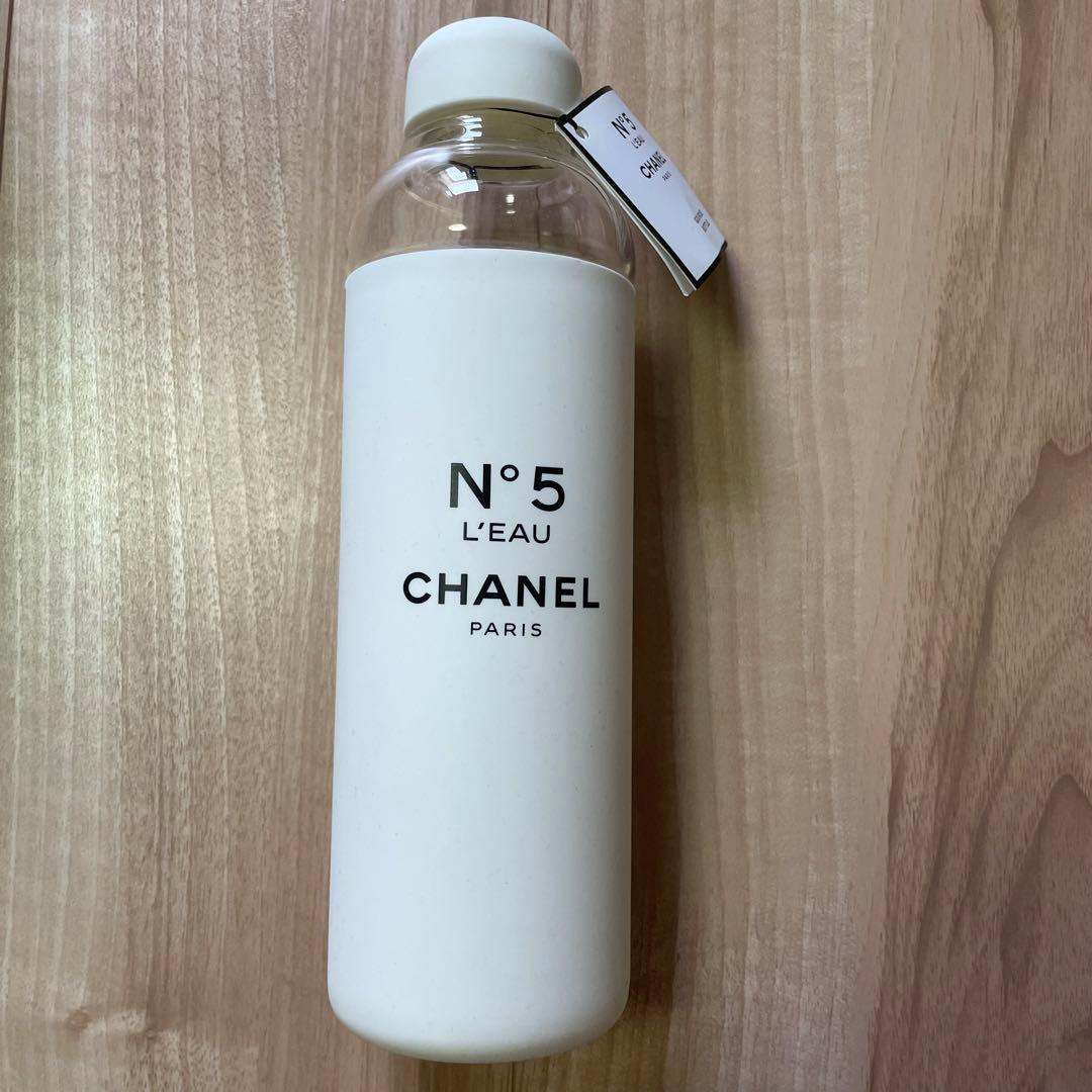 FACTORY 5 シャネル N°5 ローボトル ウォーターボトル 590mL - メルカリ